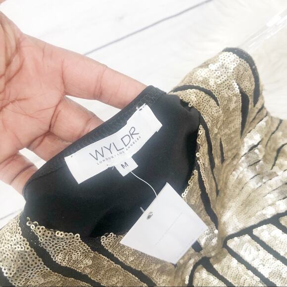 WYLDR ASOS Gold Geo Sequins‎ Sleeveless Round Neck Mini Dress Size Medium NEW - Picture 3 of 6